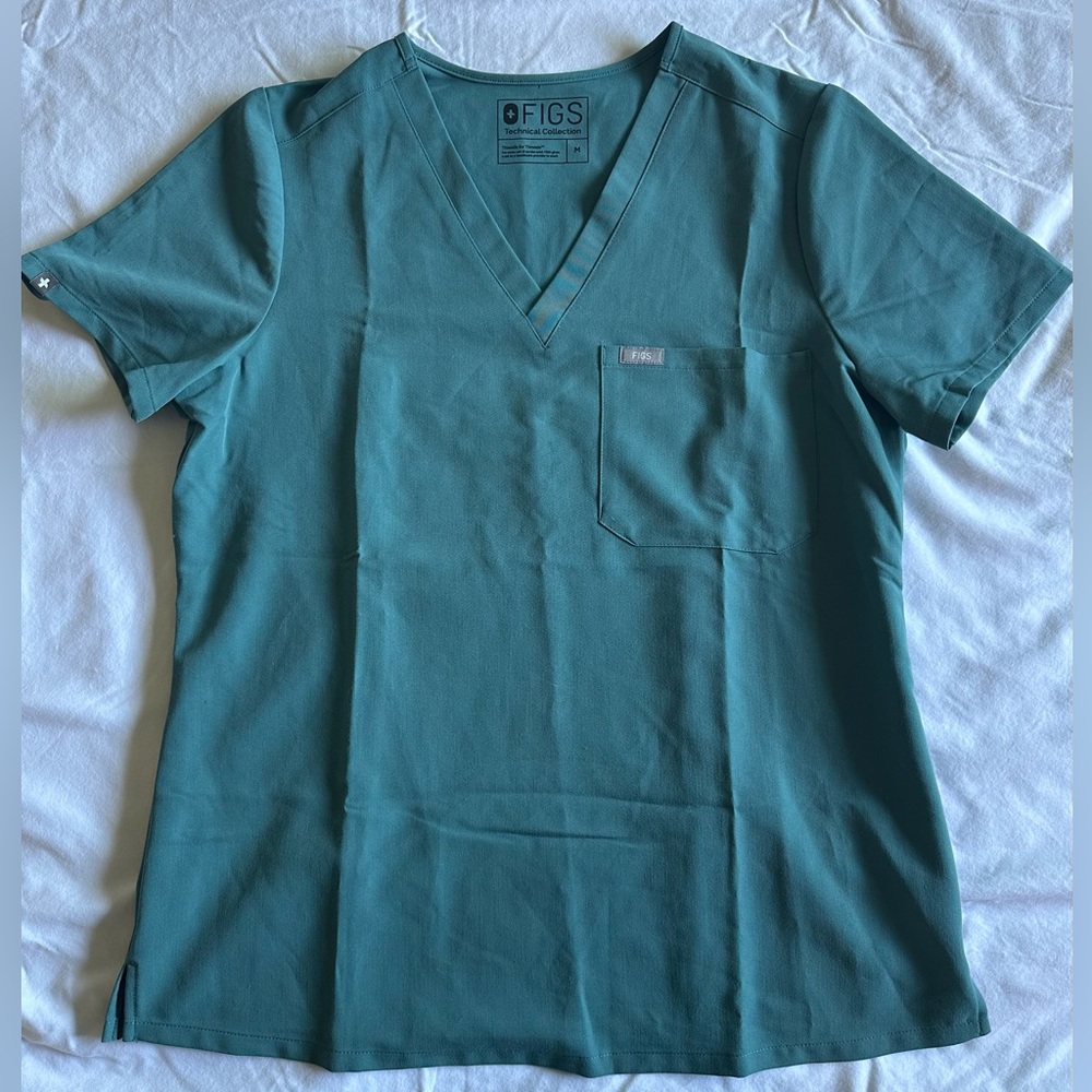 Figs Catarina One-Pocket Hydrogreen Scrub Top